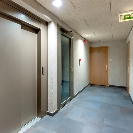 Center With Free Parking And Sauna 탈린