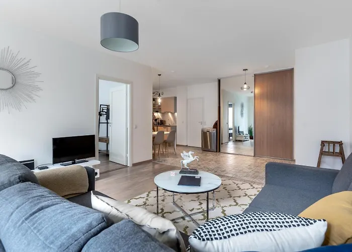 Center With Free Parking And Sauna